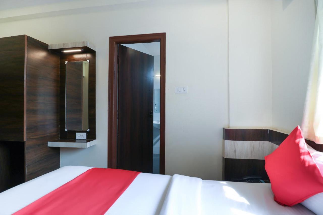 Oyo 36197 Royal Wood Hotell Bangalore Eksteriør bilde