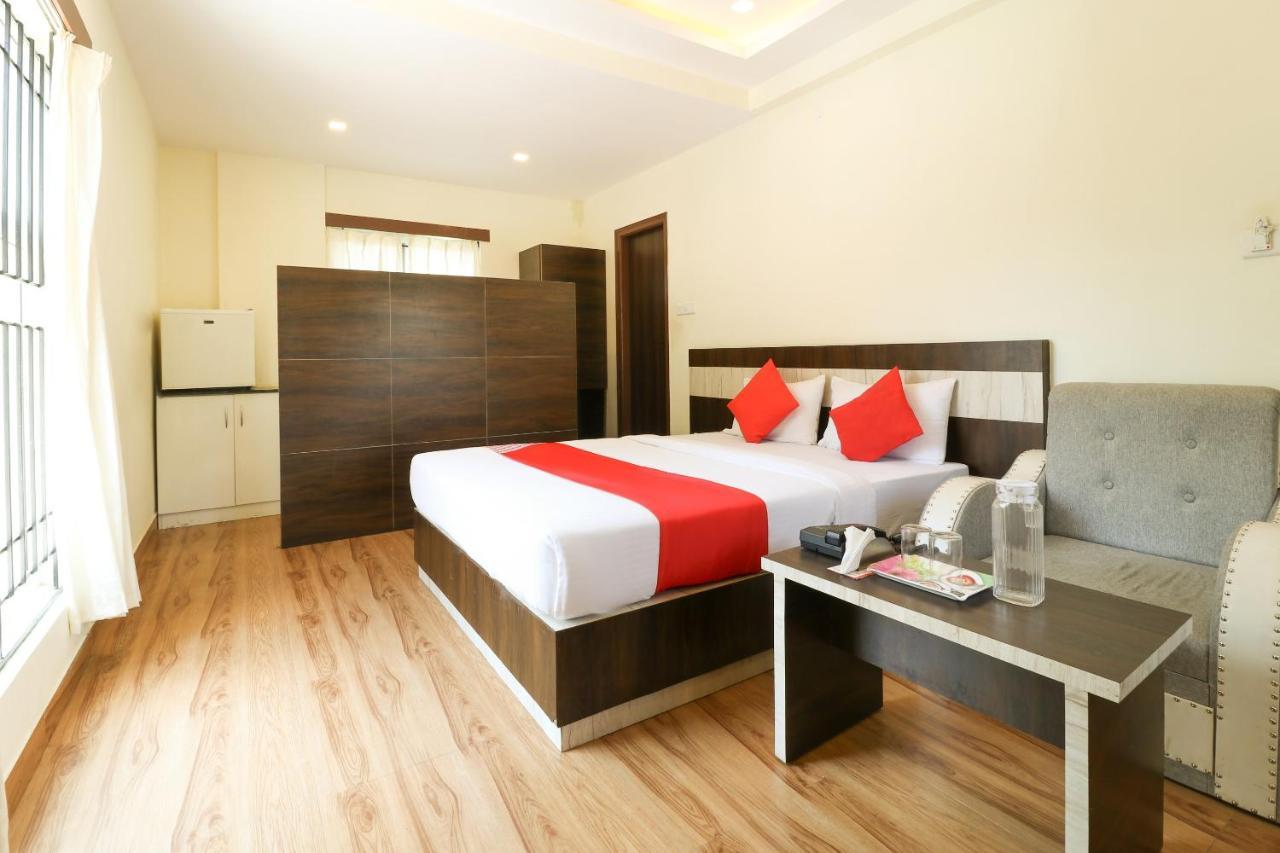 Oyo 36197 Royal Wood Hotell Bangalore Eksteriør bilde
