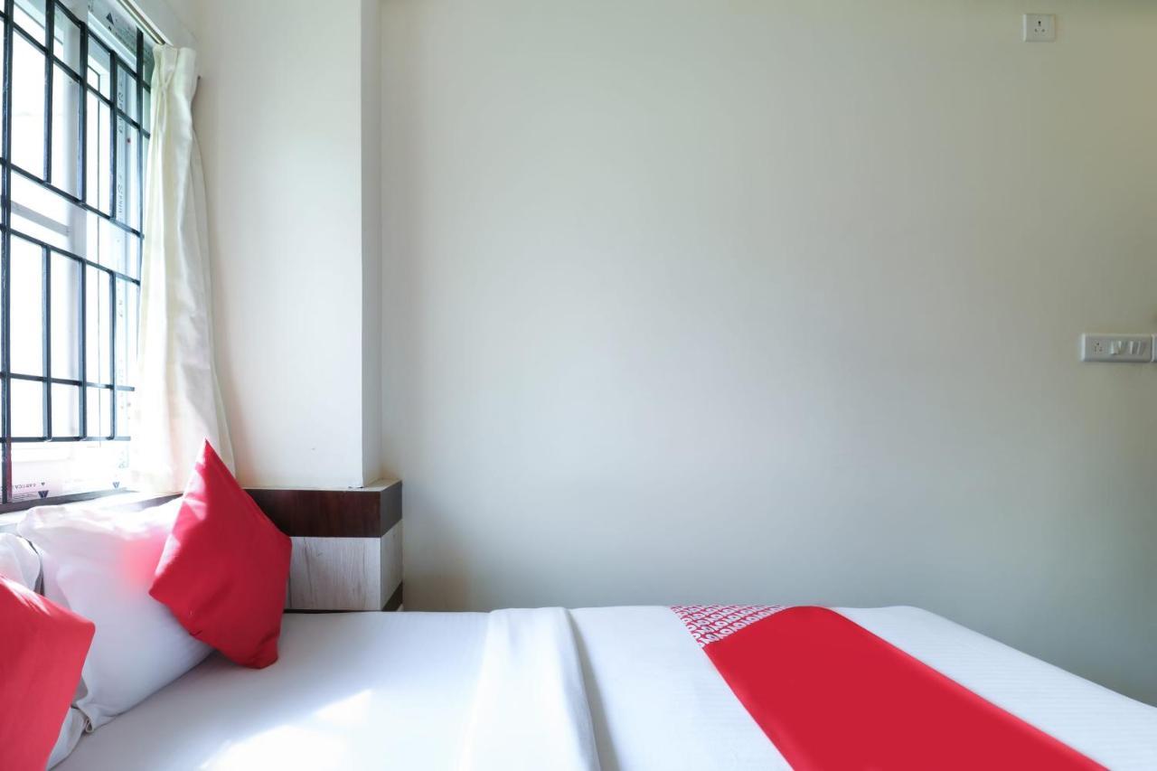 Oyo 36197 Royal Wood Hotell Bangalore Eksteriør bilde