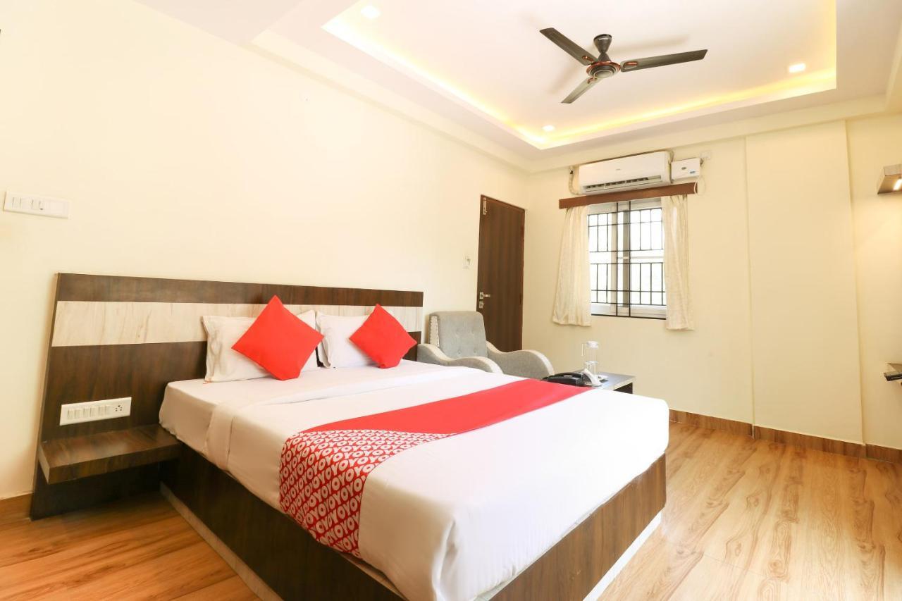 Oyo 36197 Royal Wood Hotell Bangalore Eksteriør bilde