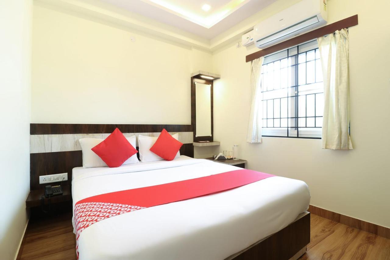Oyo 36197 Royal Wood Hotell Bangalore Eksteriør bilde