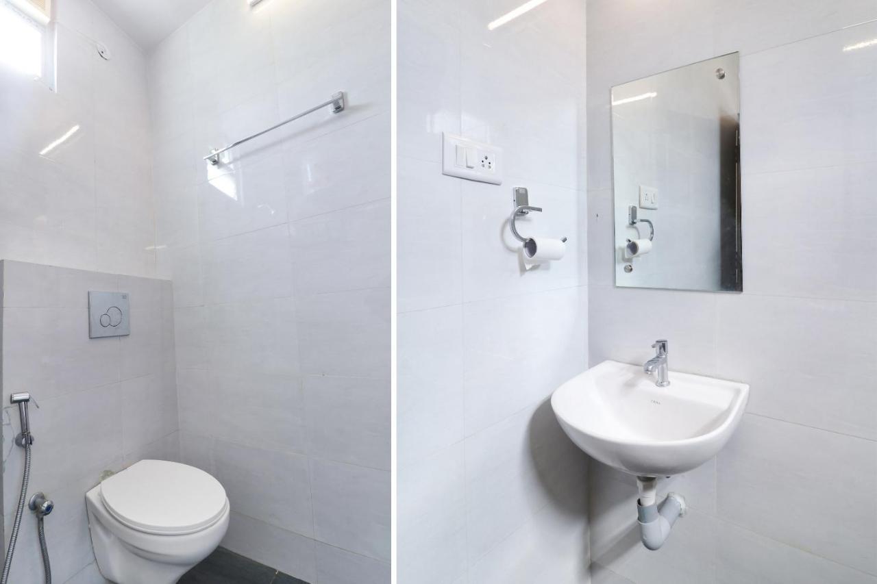 Oyo 36197 Royal Wood Hotell Bangalore Eksteriør bilde