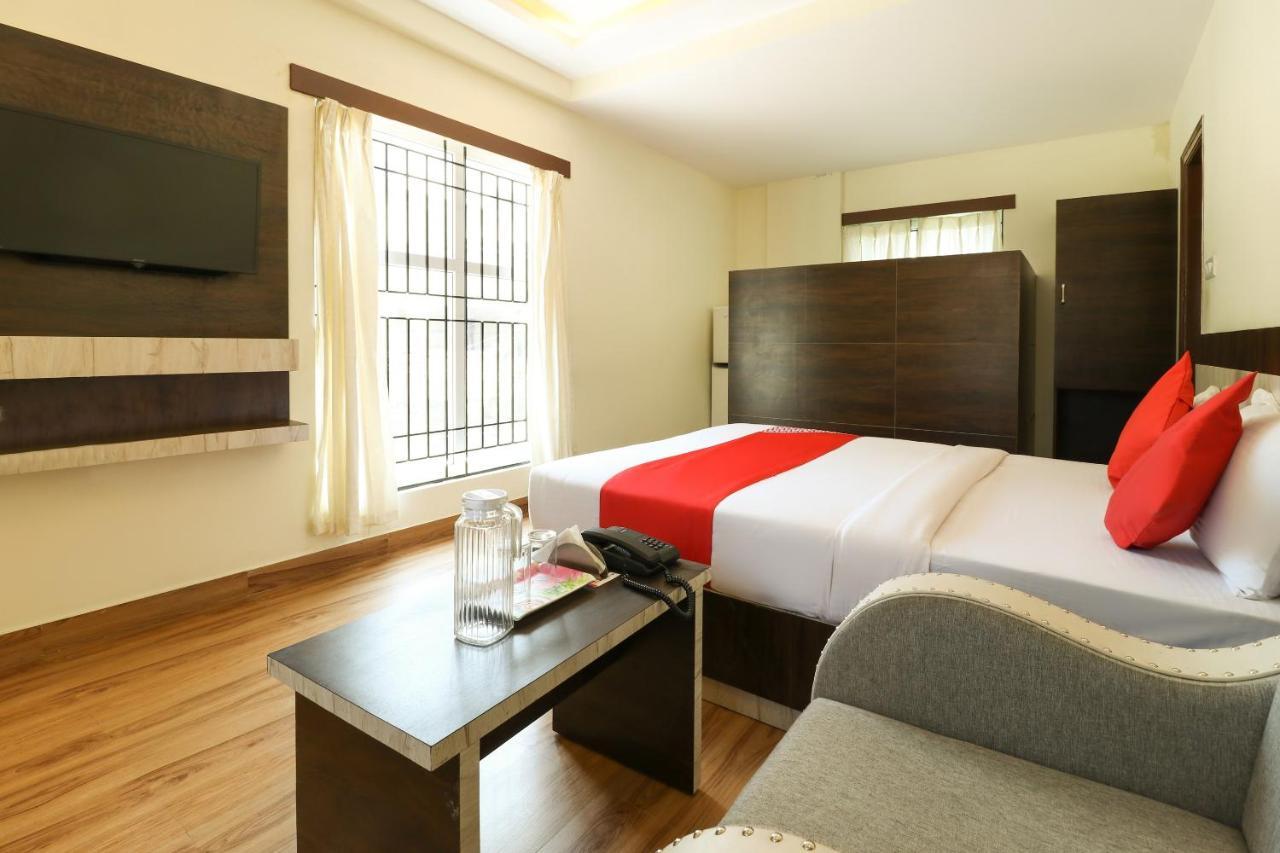 Oyo 36197 Royal Wood Hotell Bangalore Eksteriør bilde