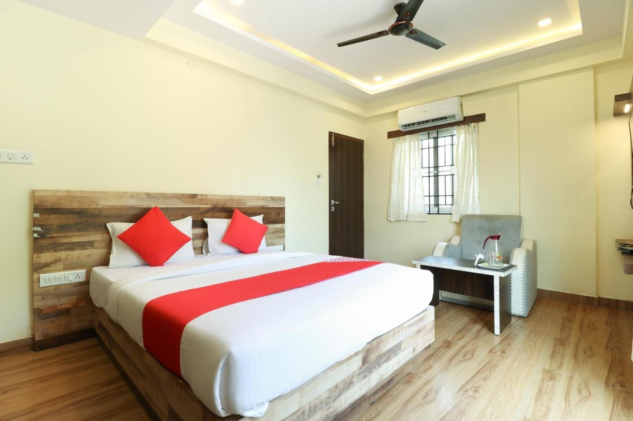 Oyo 36197 Royal Wood Hotell Bangalore Eksteriør bilde