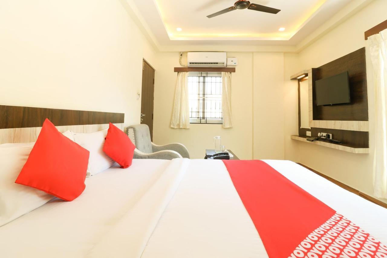 Oyo 36197 Royal Wood Hotell Bangalore Eksteriør bilde