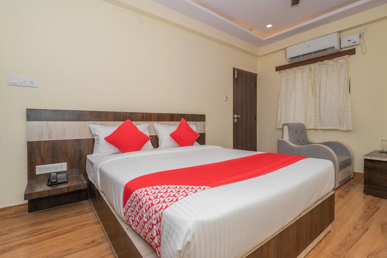 Oyo 36197 Royal Wood Hotell Bangalore Eksteriør bilde