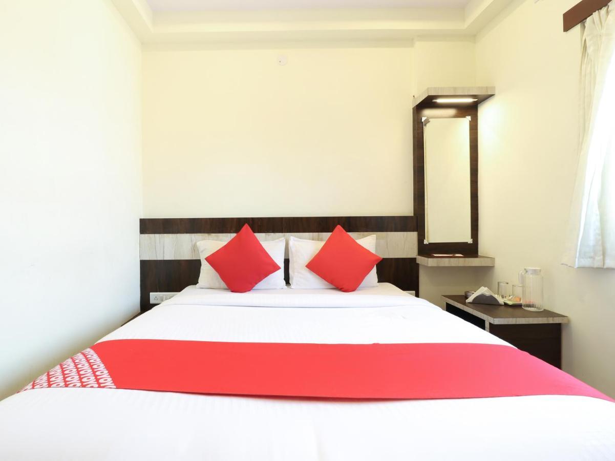 Oyo 36197 Royal Wood Hotell Bangalore Eksteriør bilde