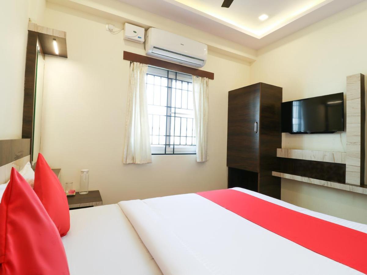 Oyo 36197 Royal Wood Hotell Bangalore Eksteriør bilde