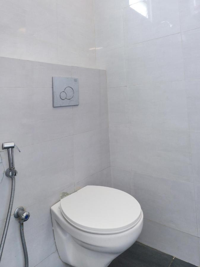 Oyo 36197 Royal Wood Hotell Bangalore Eksteriør bilde